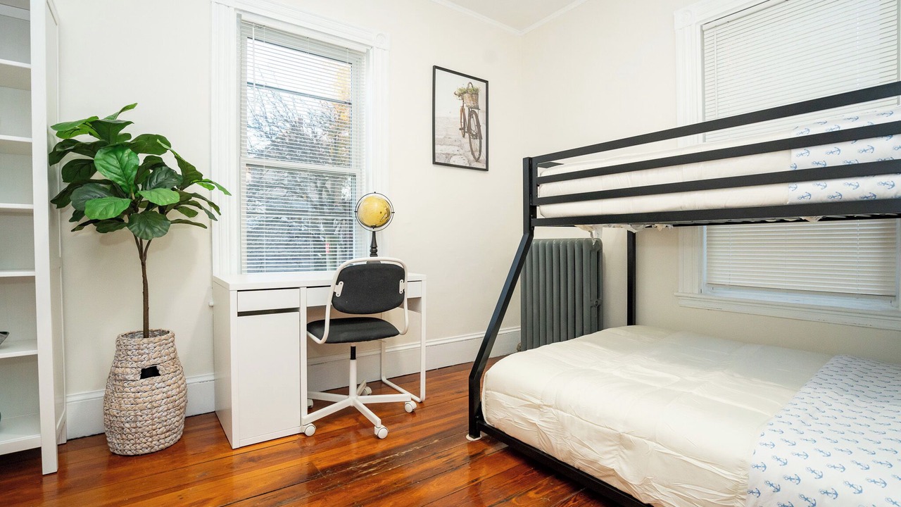 Photo of Bedroom in Milton