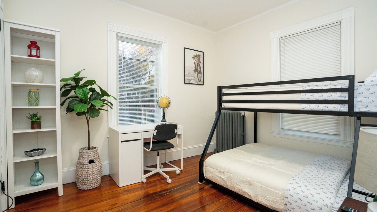 Photo of Bedroom in Milton