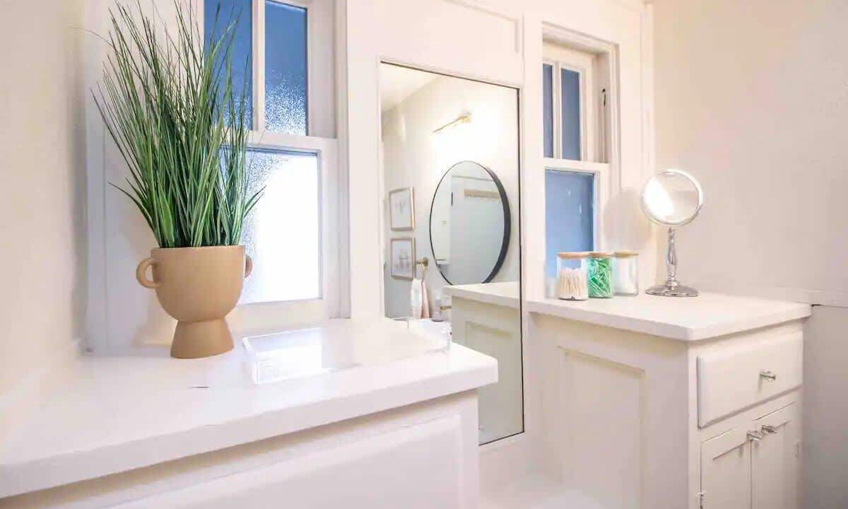 Photo of Bathroom in Tech Terrace