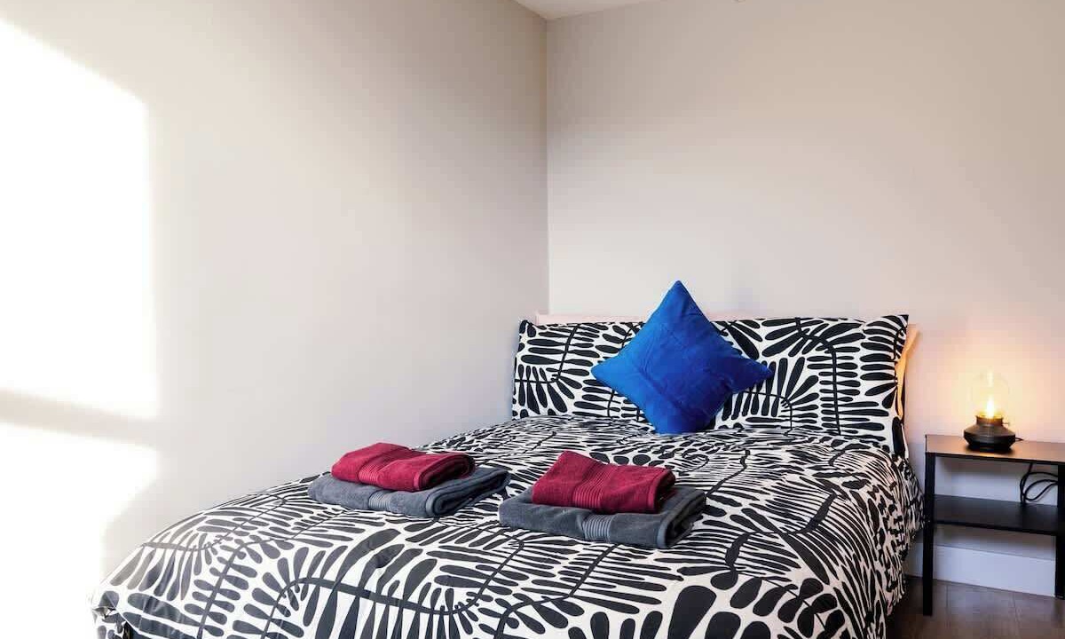 Photo of Bedroom in Paisley