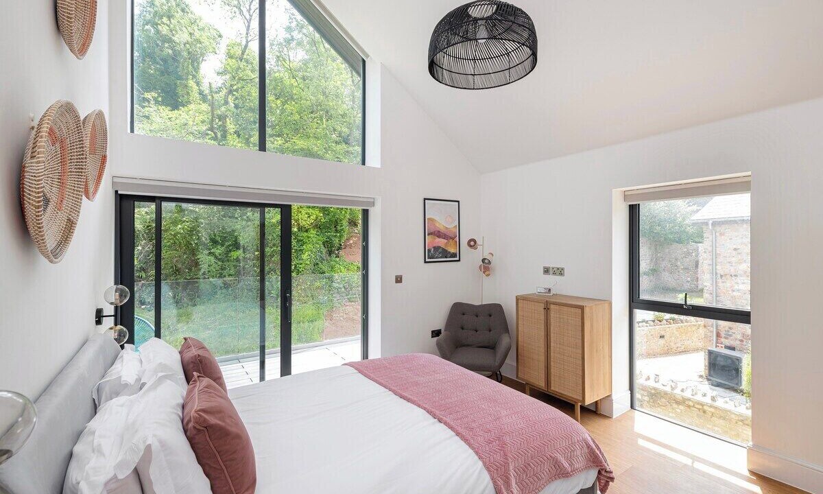 Photo of Bedroom in Holcombe