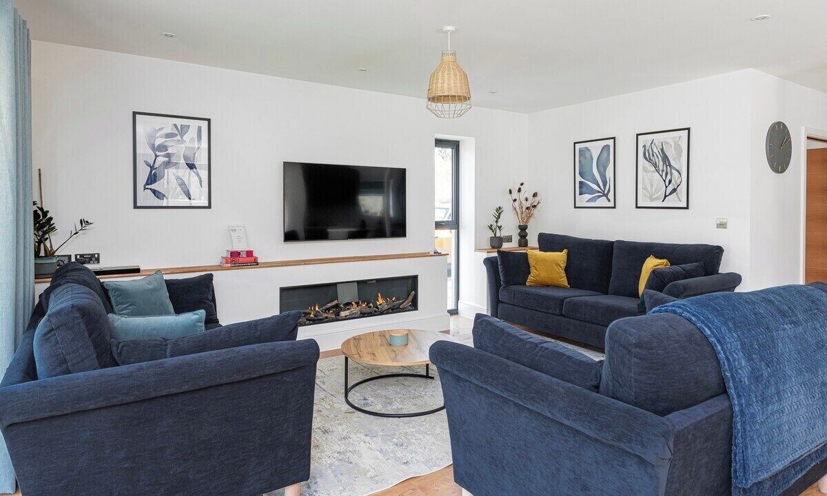 Photo of Livingroom in Holcombe