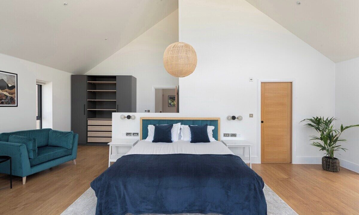 Photo of Bedroom in Holcombe