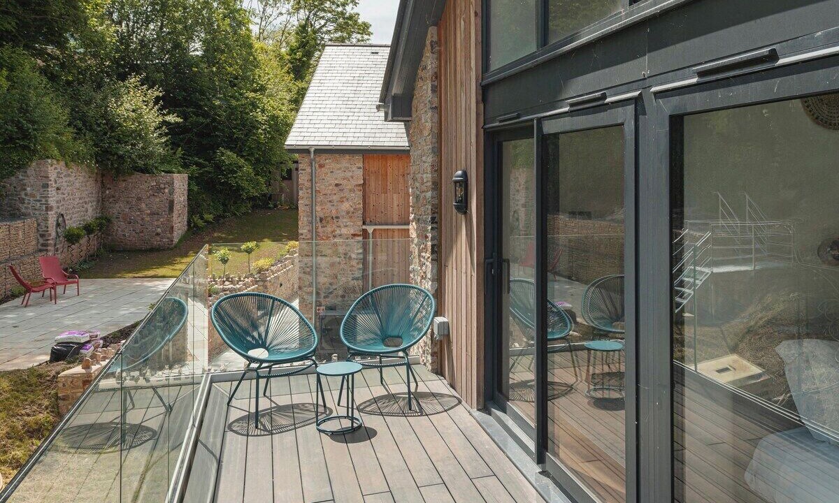 Photo of Patio Balcony in Holcombe