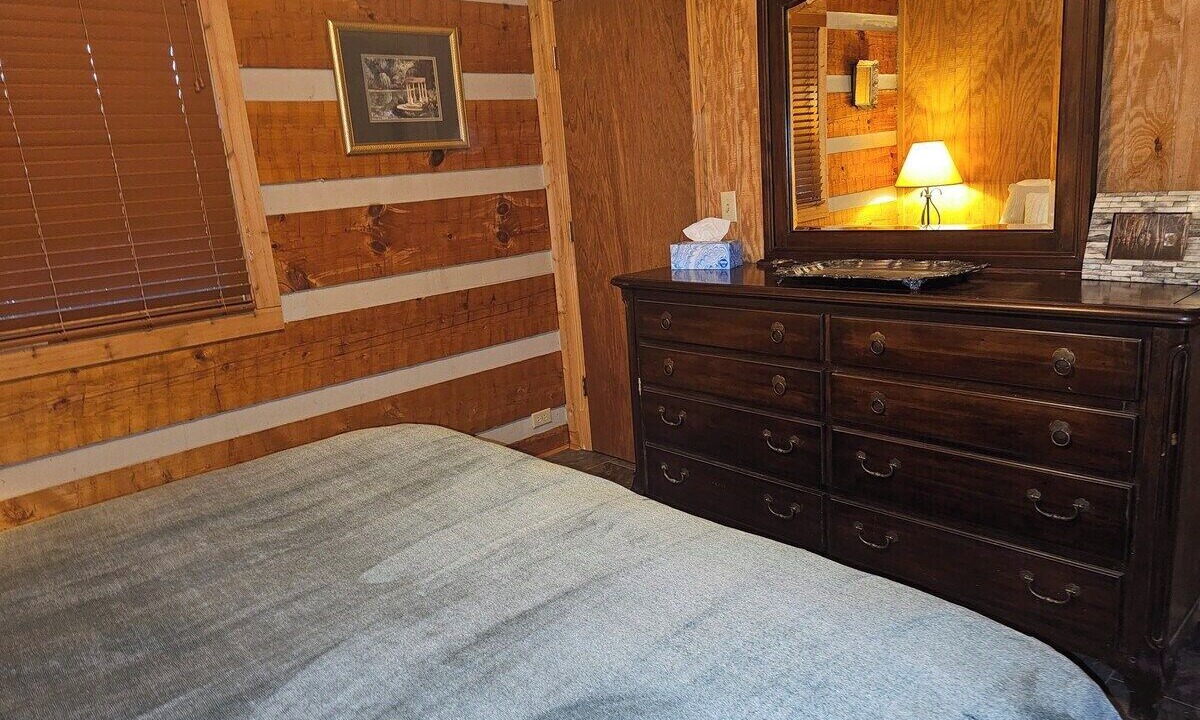 Photo of Bedroom in Kingston Springs