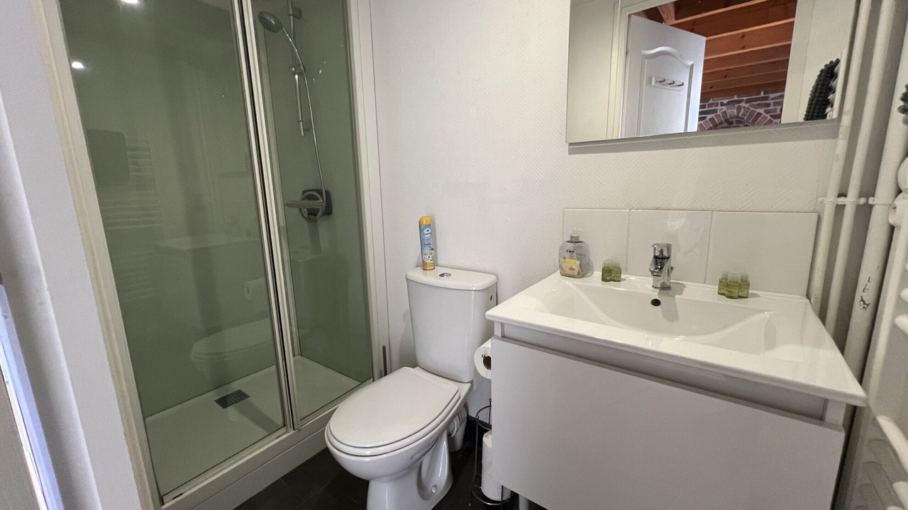 Photo of Bathroom in Henriville