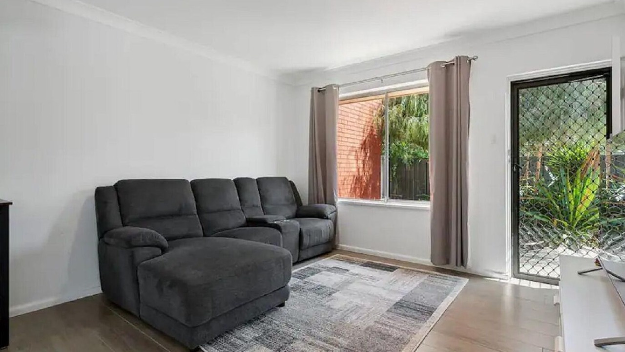 Photo of Livingroom in Mitchell Park