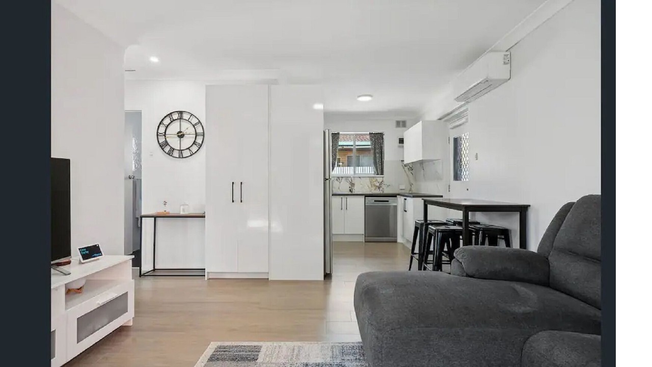 Photo of Livingroom in Mitchell Park