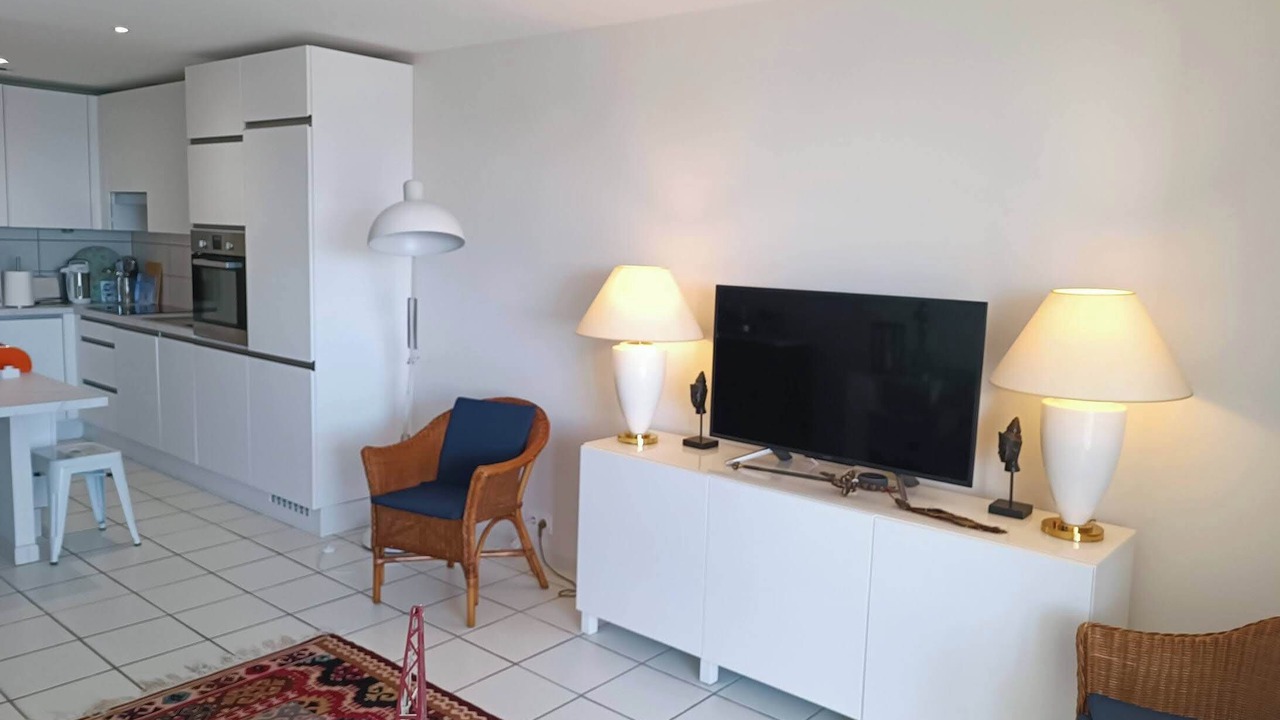 Photo of Others in La Jetee