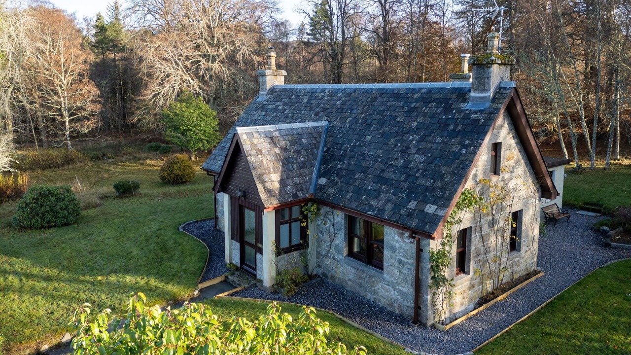 Photo of Outdoor in Inverarnie