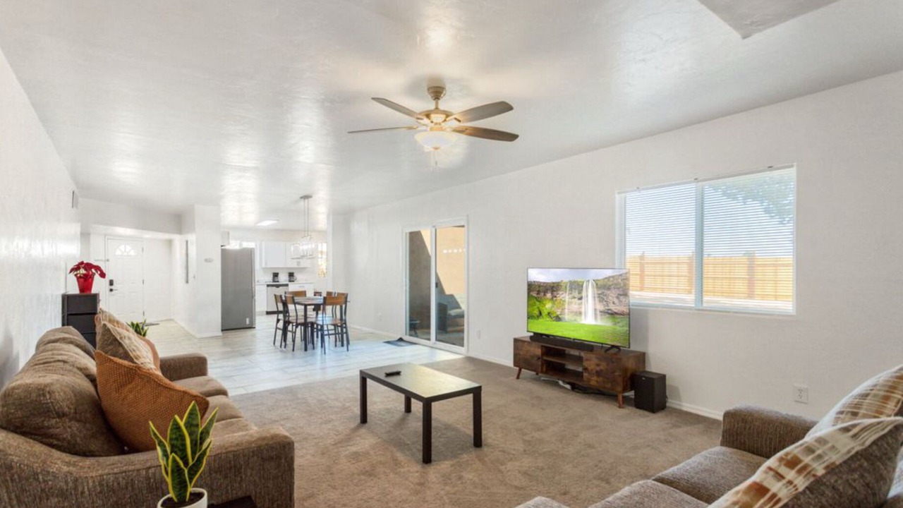 Photo of Livingroom in Sierra Vista