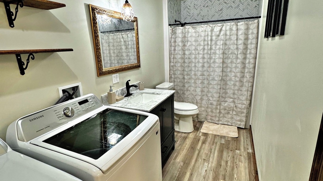 Photo of Bathroom in Mountain View