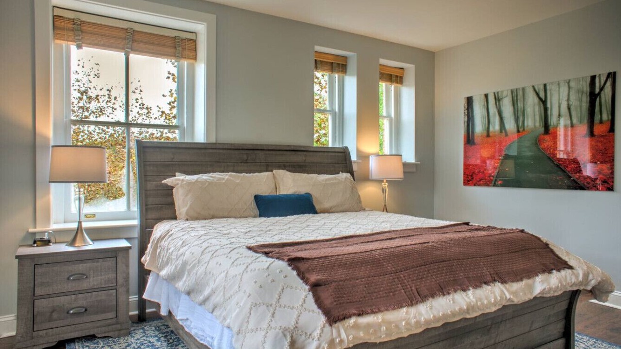 Photo of Bedroom in Asheville