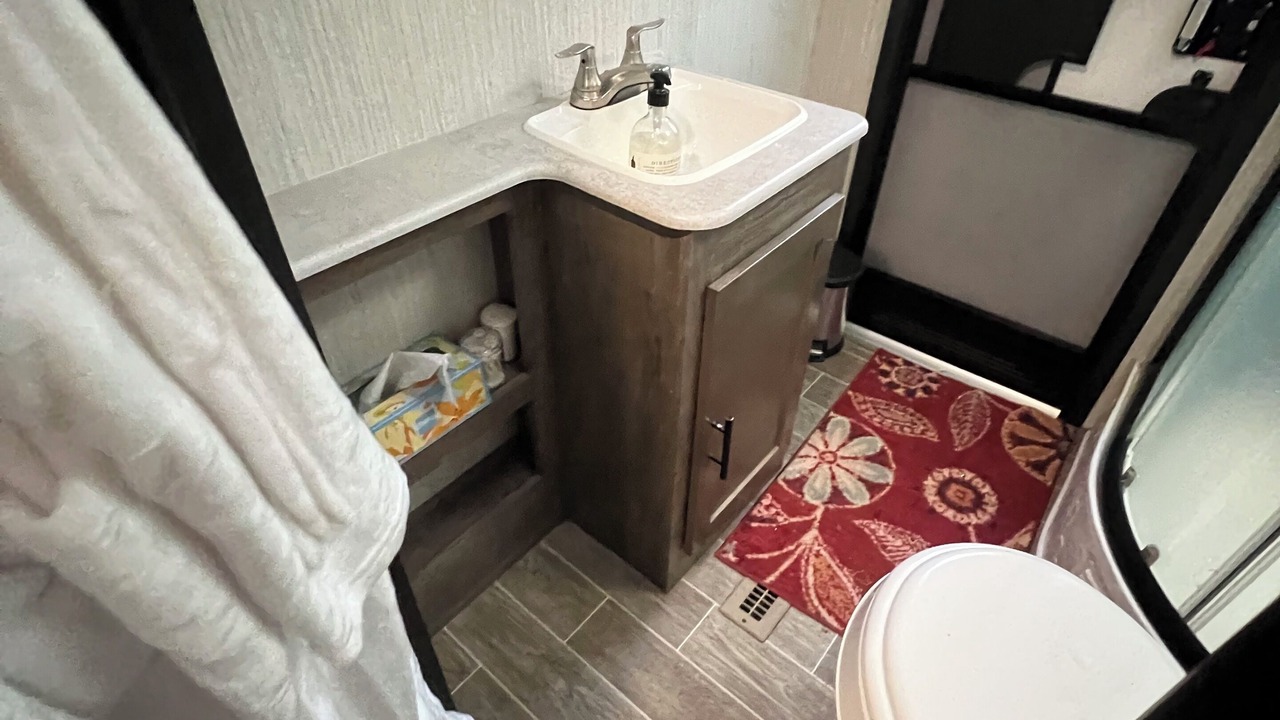 Photo of Bathroom in Pine Grove