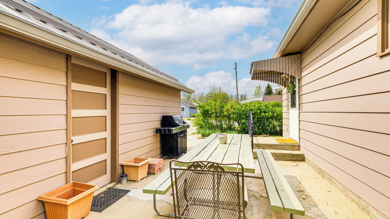 Photo of Outdoor in Conrad