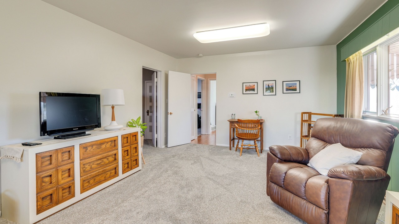 Photo of Livingroom in Conrad