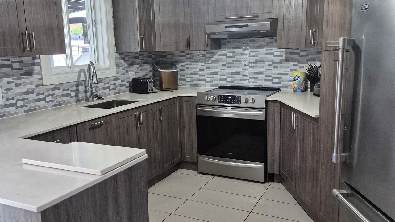 Photo of Kitchen in Terrebonne