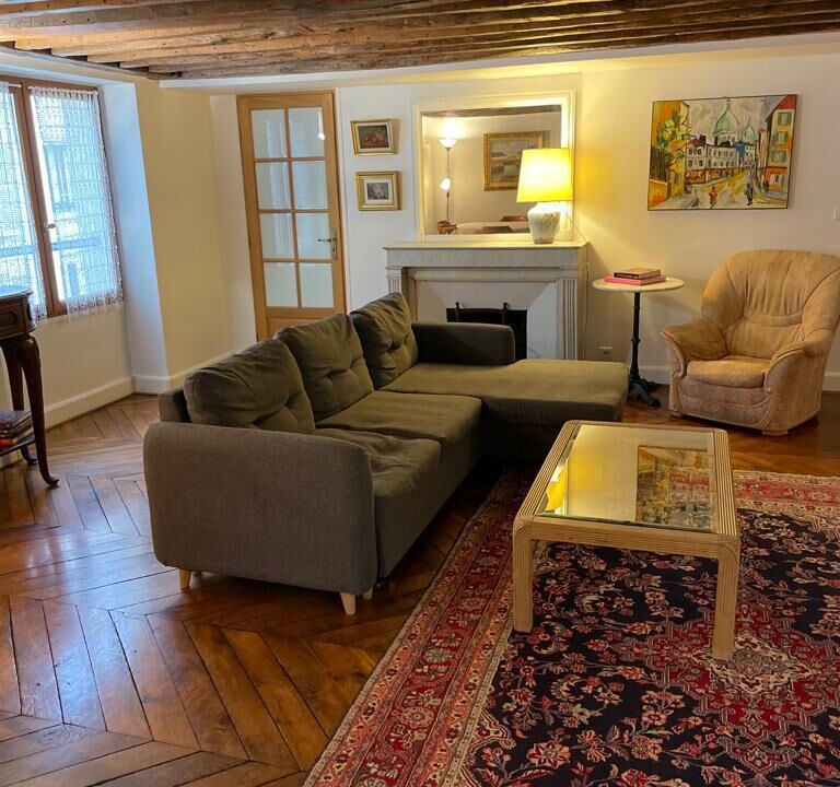 Photo of Livingroom in Quartier de la Place-Vendome
