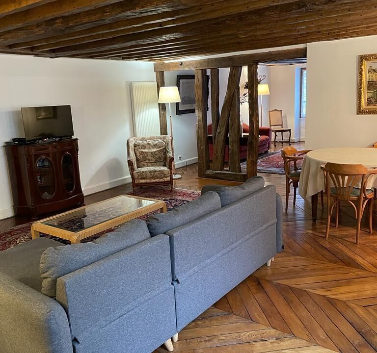 Photo of Livingroom in Quartier de la Place-Vendome