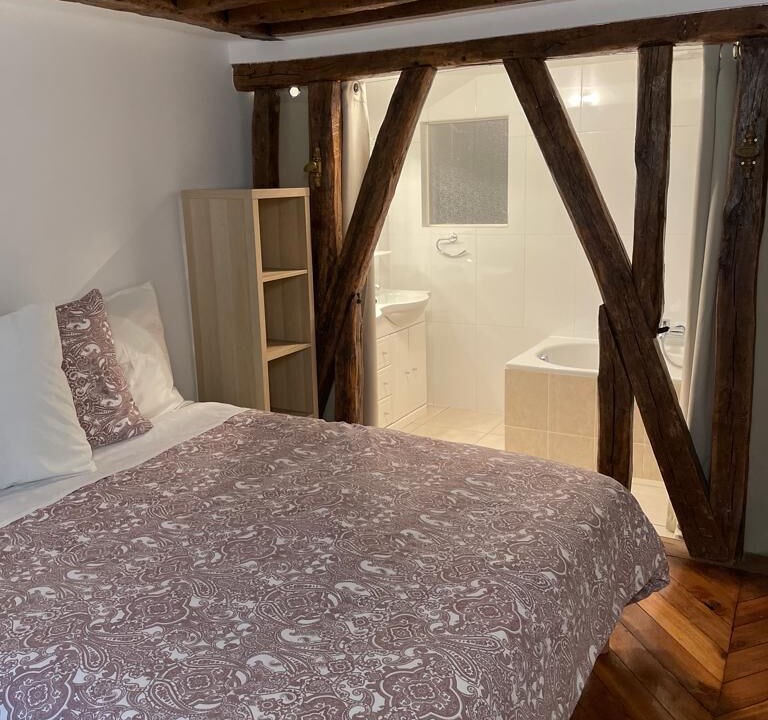 Photo of Bedroom in Quartier de la Place-Vendome