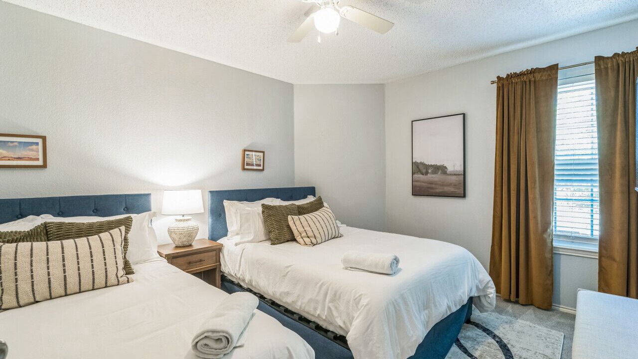 Photo of Bedroom in Rowlett
