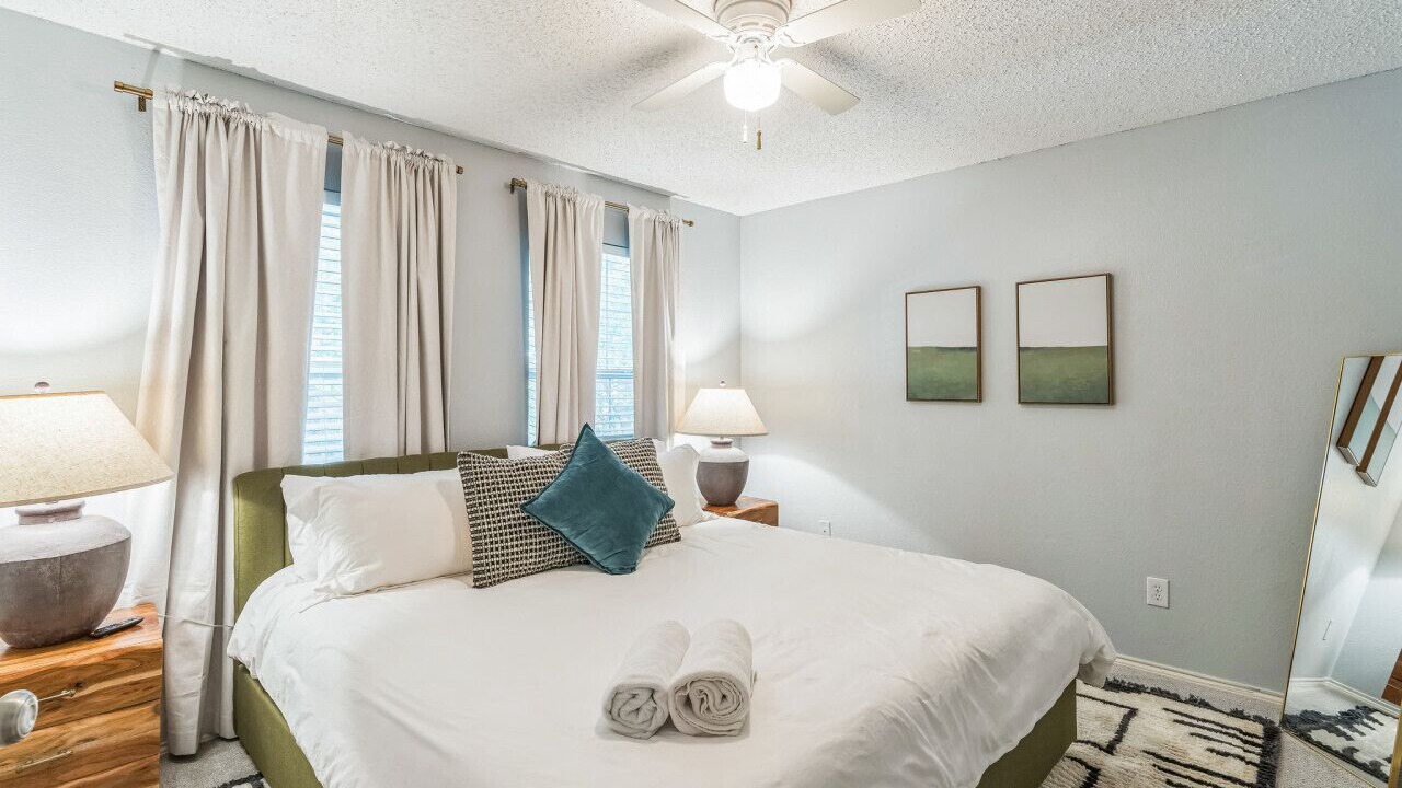 Photo of Bedroom in Rowlett
