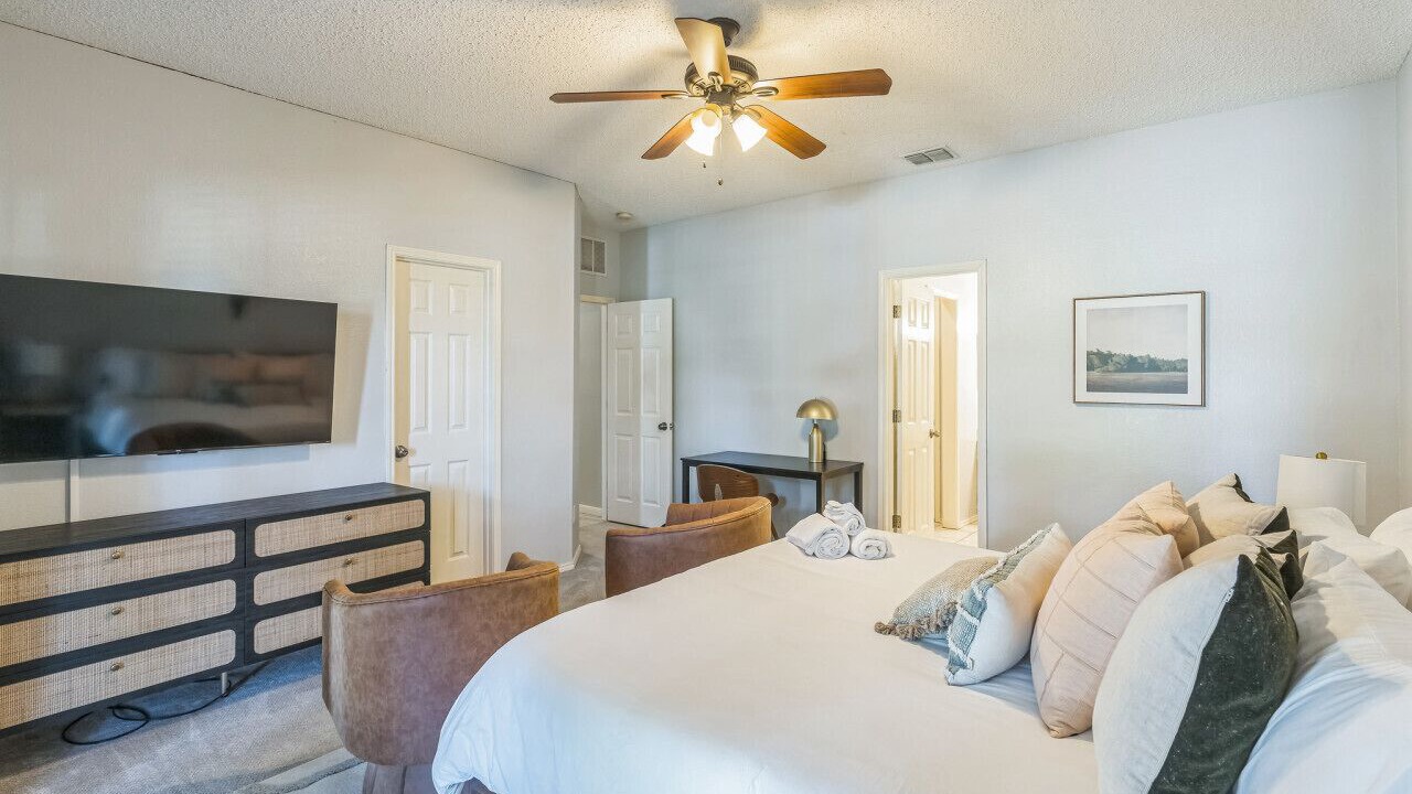 Photo of Bedroom in Rowlett