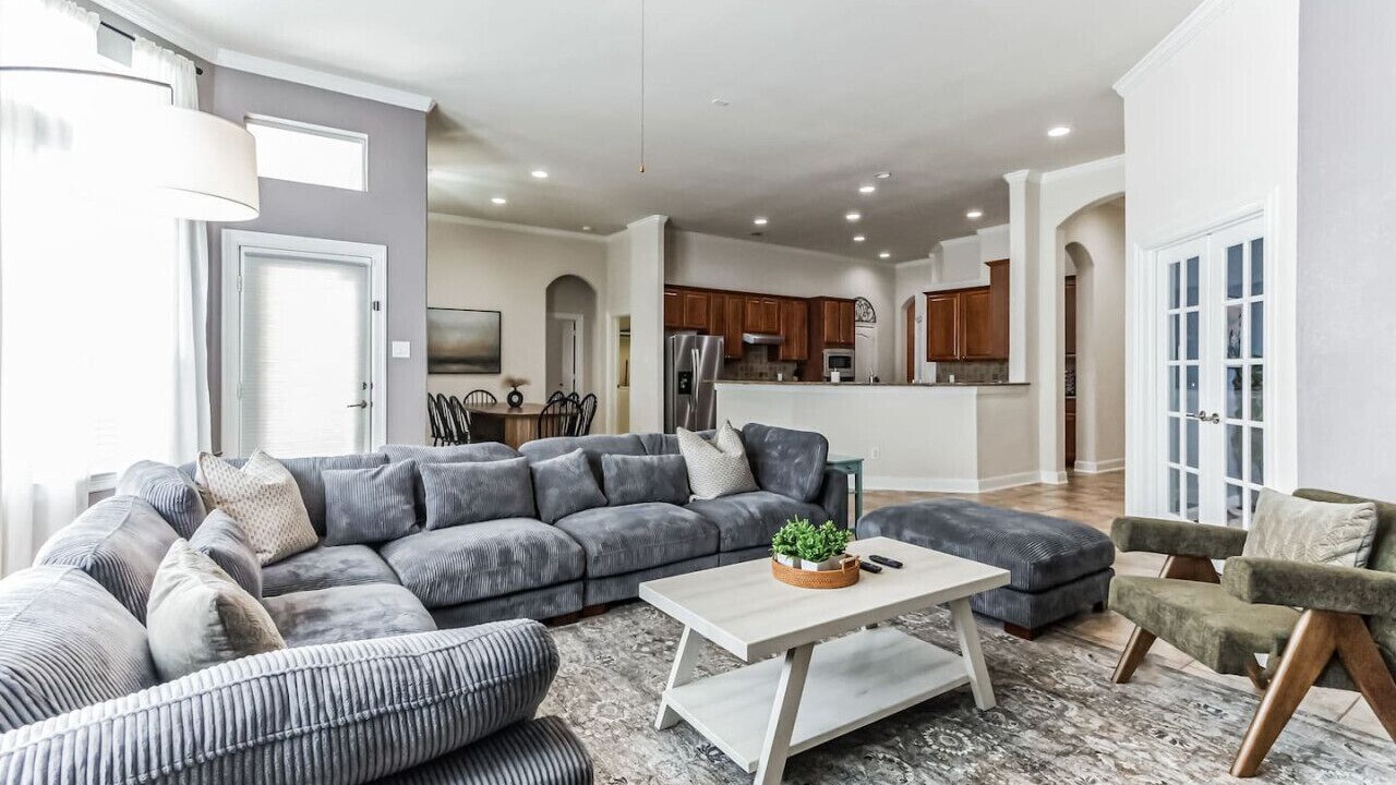 Photo of Livingroom in Lake Houston