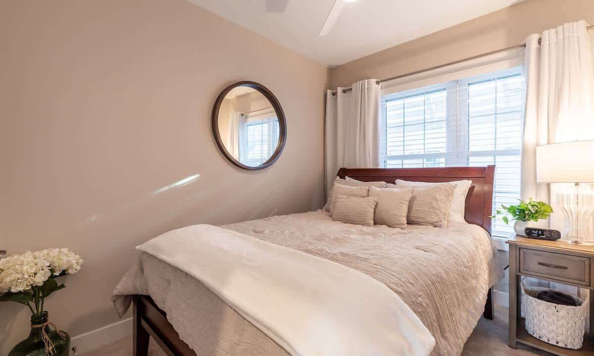 Photo of Bedroom in Caine Woods