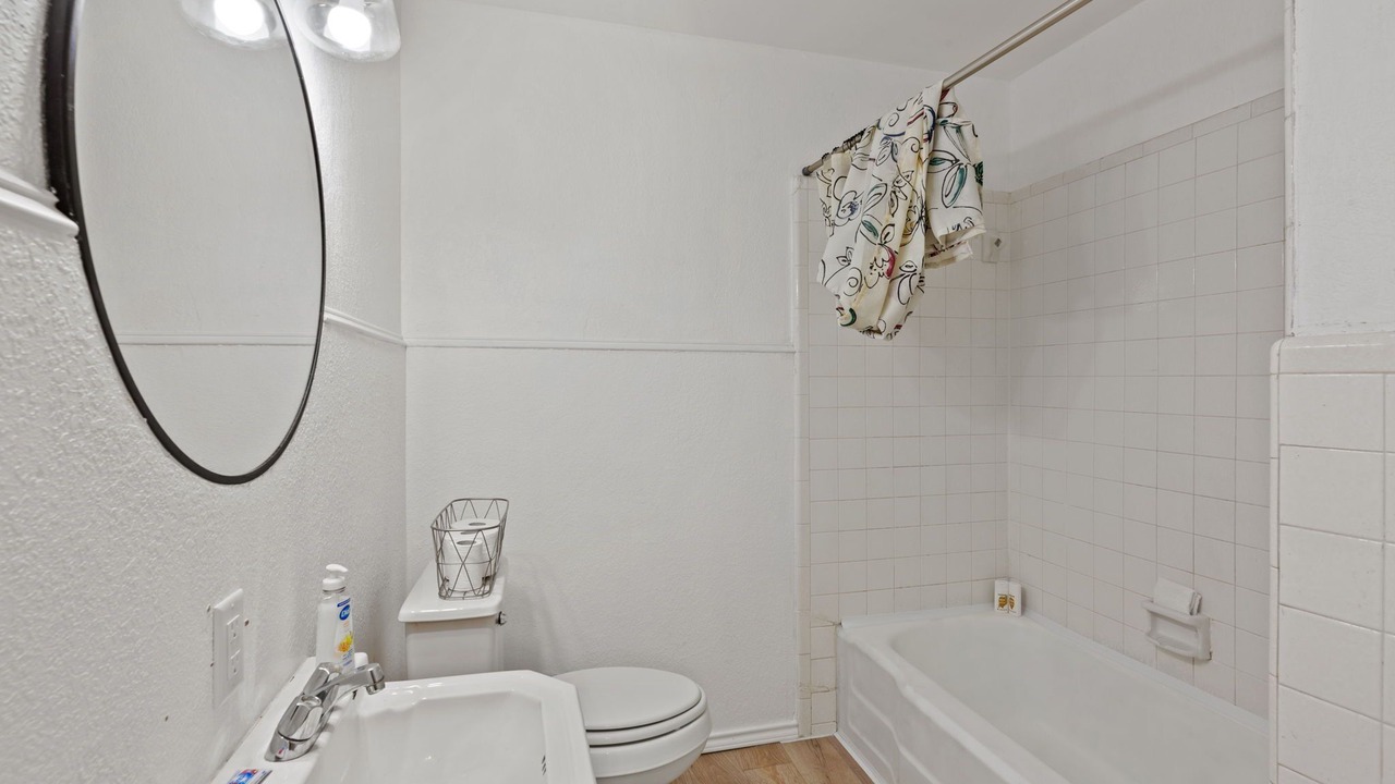 Photo of Bathroom in Mound