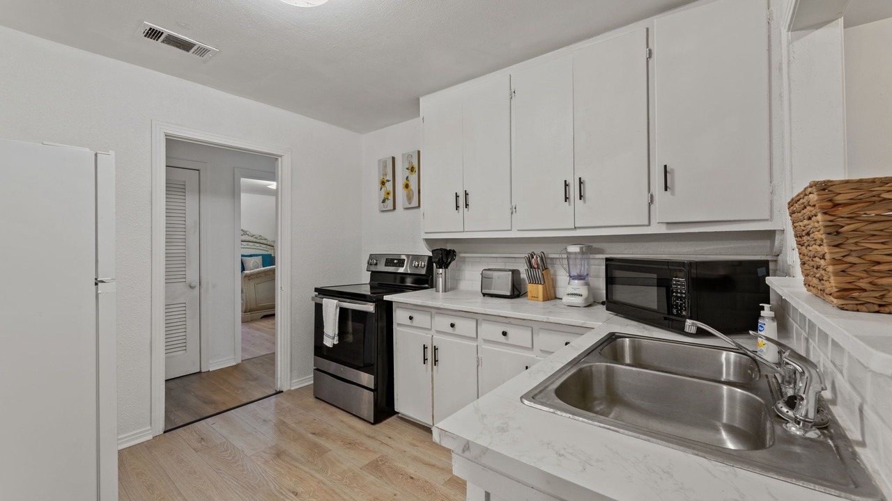Photo of Kitchen in Mound