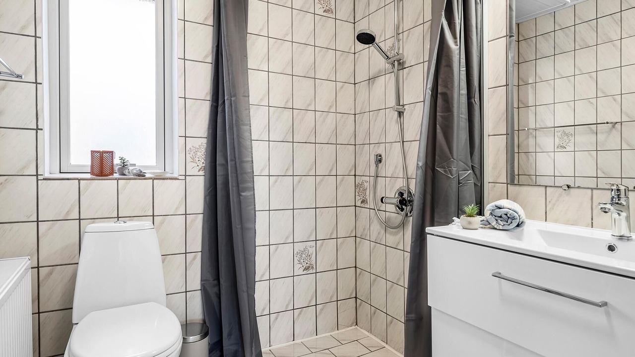 Photo of Bathroom in Agger