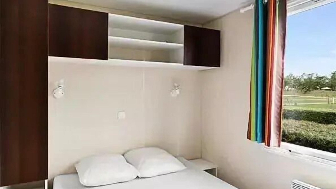 Photo of Bedroom in Nages