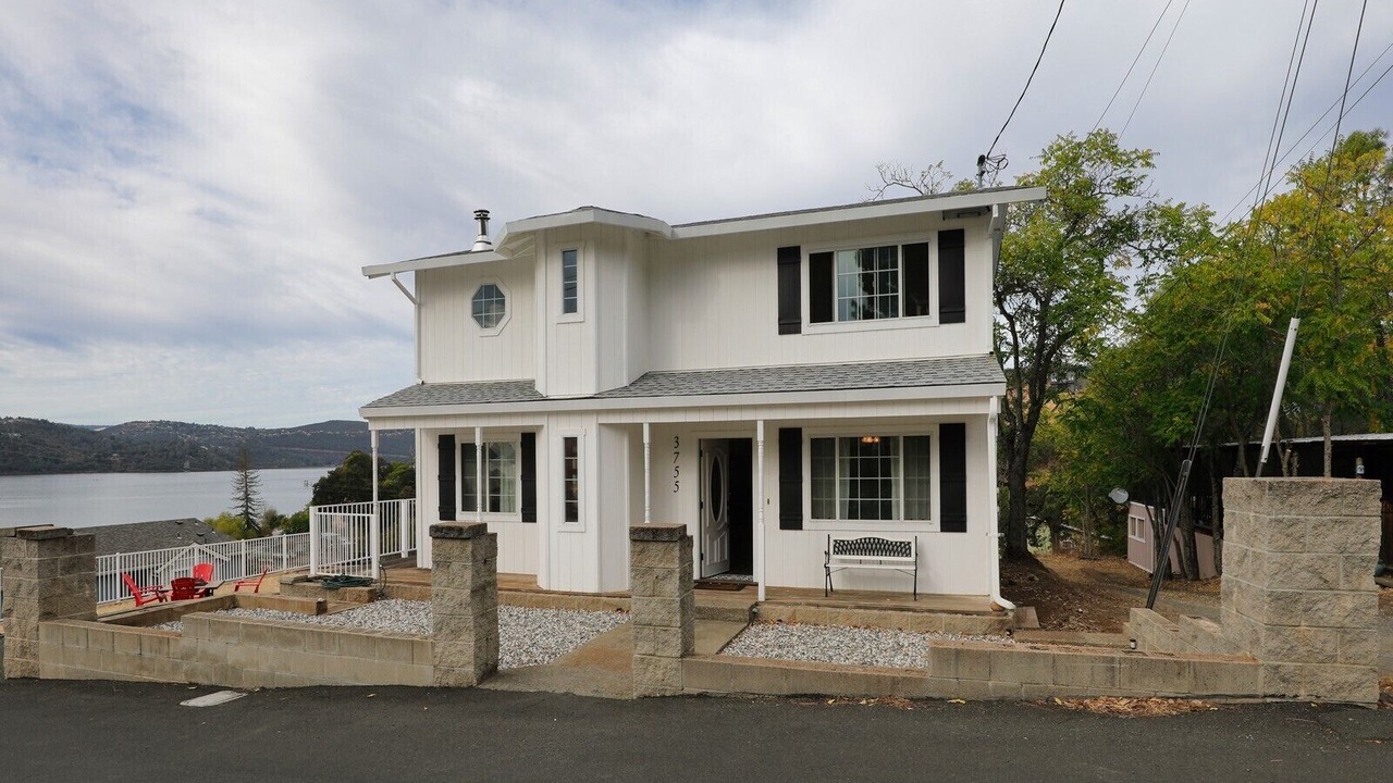 Photo of Outdoor in Clearlake