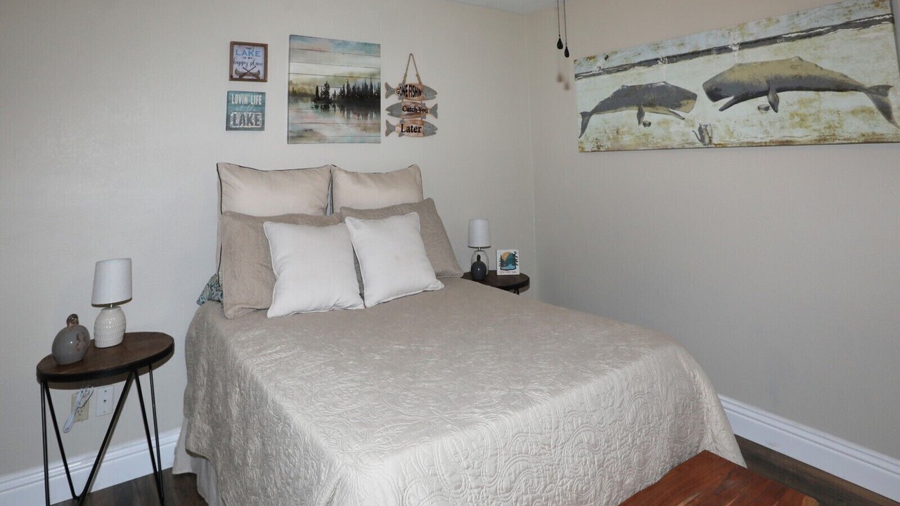 Photo of Bedroom in Clearlake