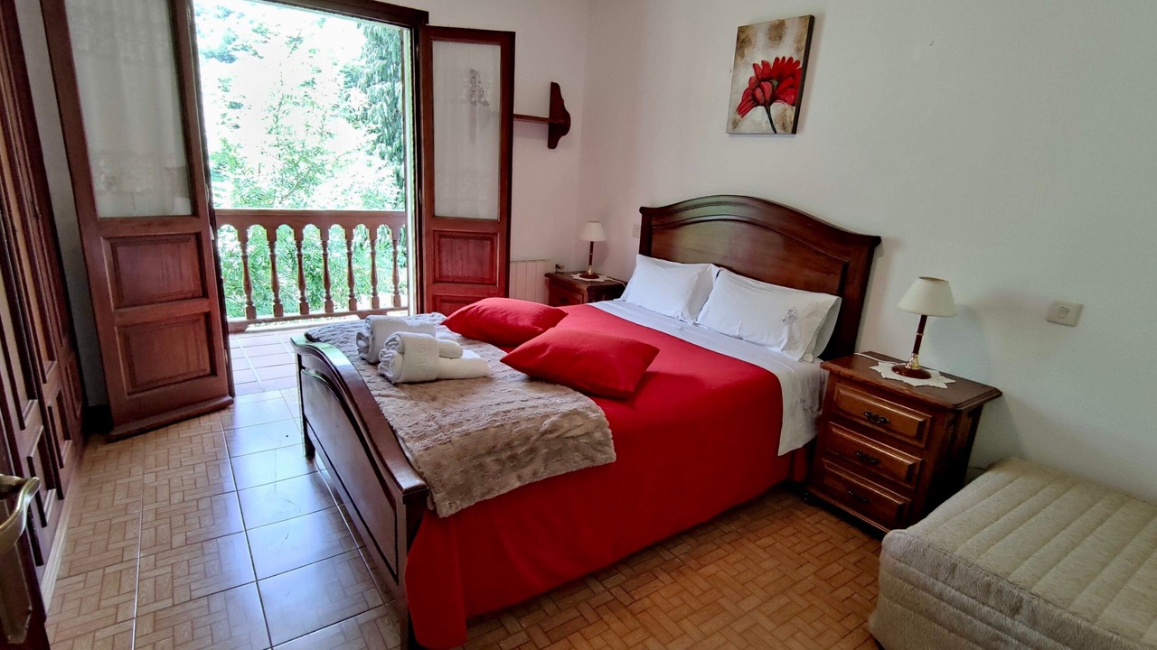 Photo of Bedroom in Penamellera Alta