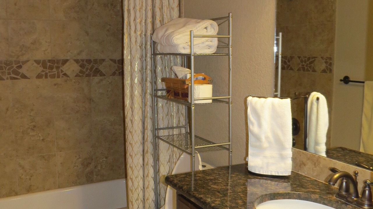 Photo of Bathroom in Lytle
