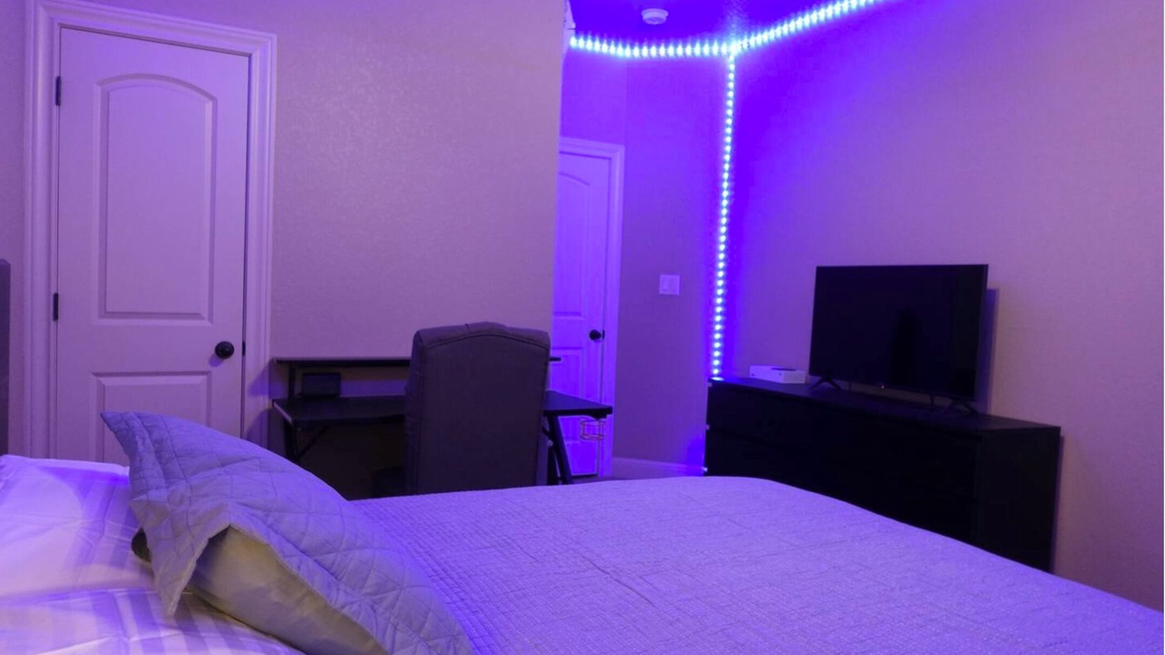 Photo of Bedroom in Lytle