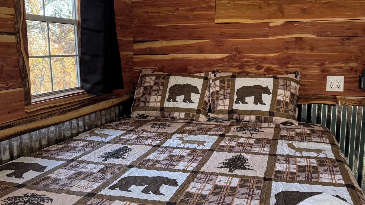 Photo of Bedroom in Henryetta