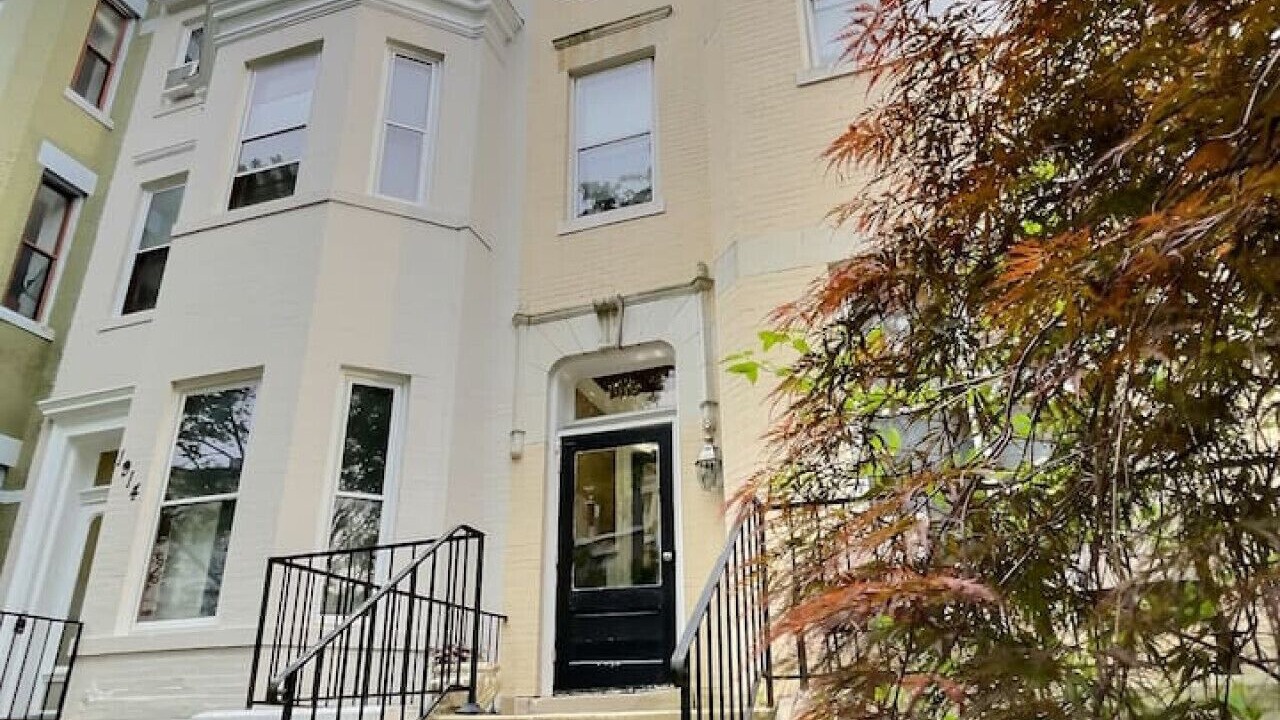 Photo of Outdoor in Adams Morgan