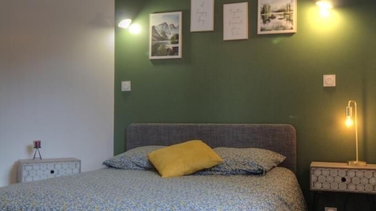 Photo of Bedroom in Jujurieux