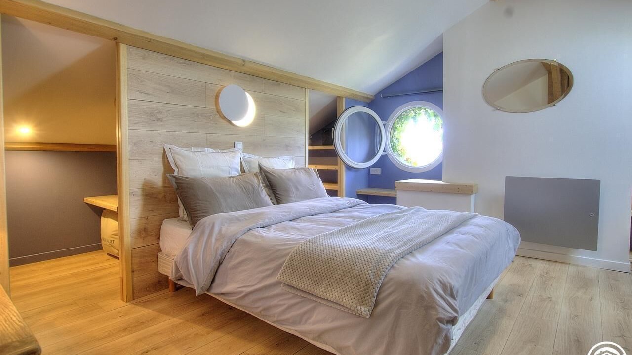 Photo of Bedroom in Saint-Germain-de-Joux