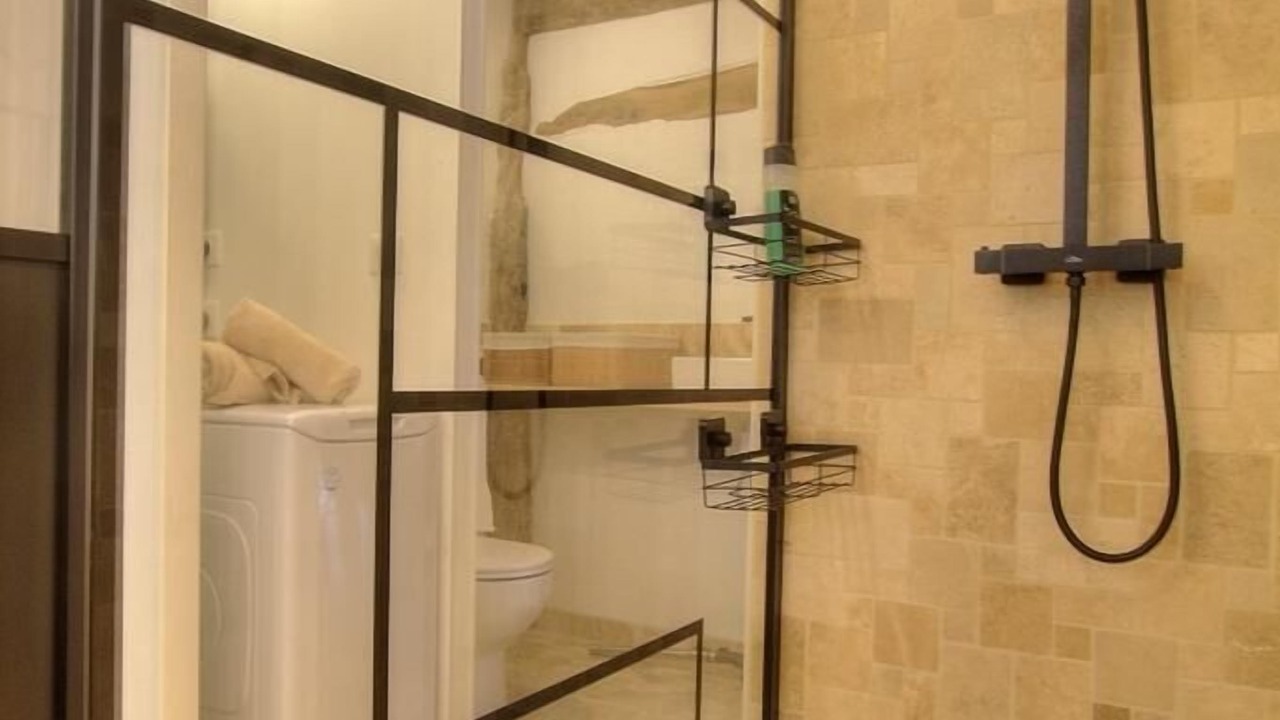 Photo of Bathroom in Saint-Rambert-en-Bugey