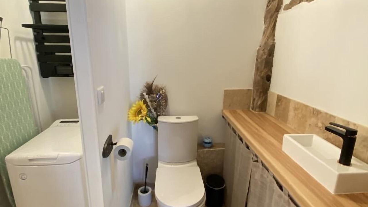 Photo of Bathroom in Saint-Rambert-en-Bugey