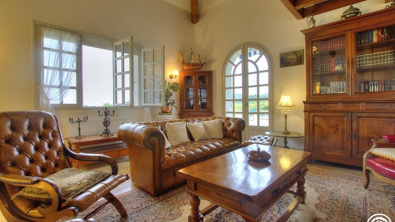 Photo of Livingroom in Ceyzerieu