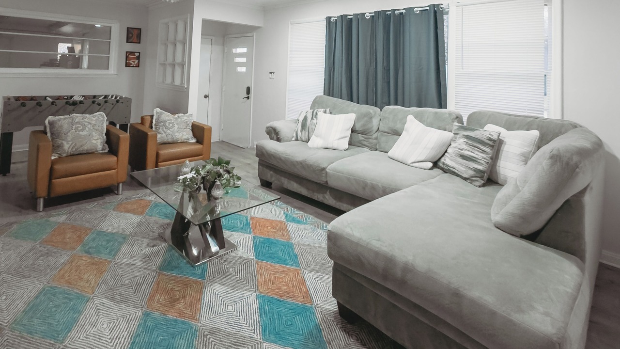 Photo of Livingroom in Harper Woods