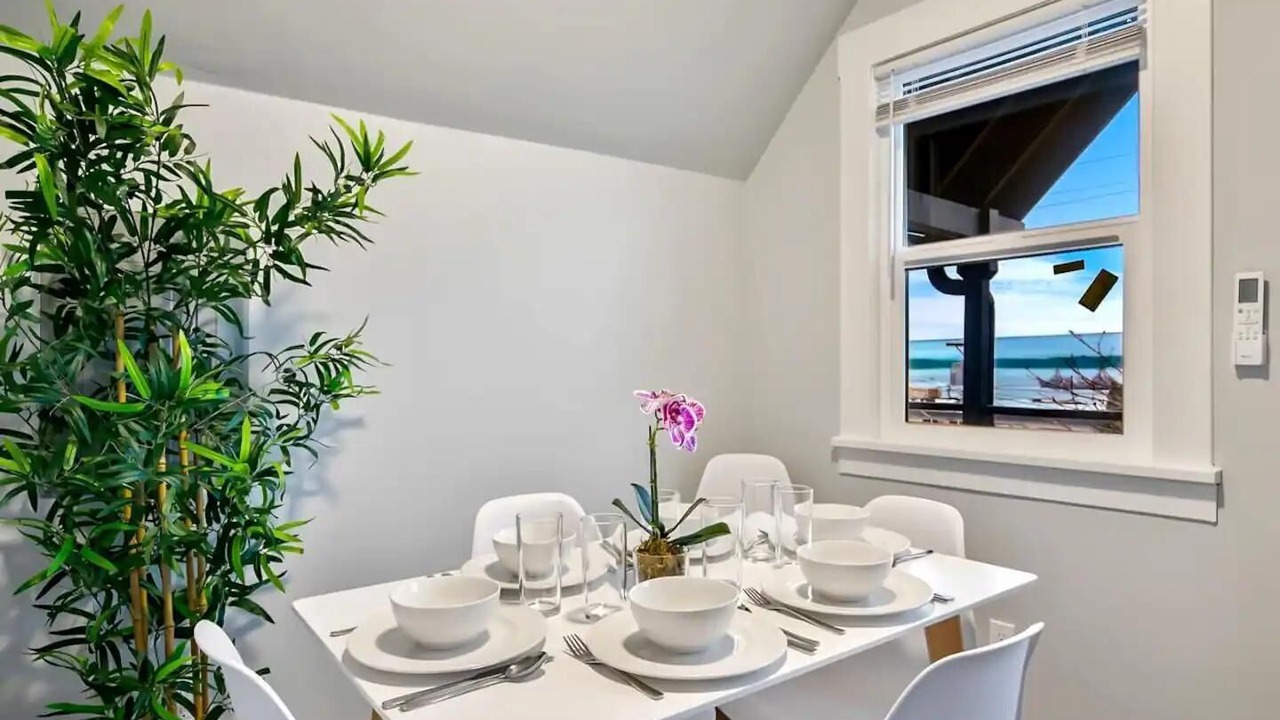 Photo of Others in Everett