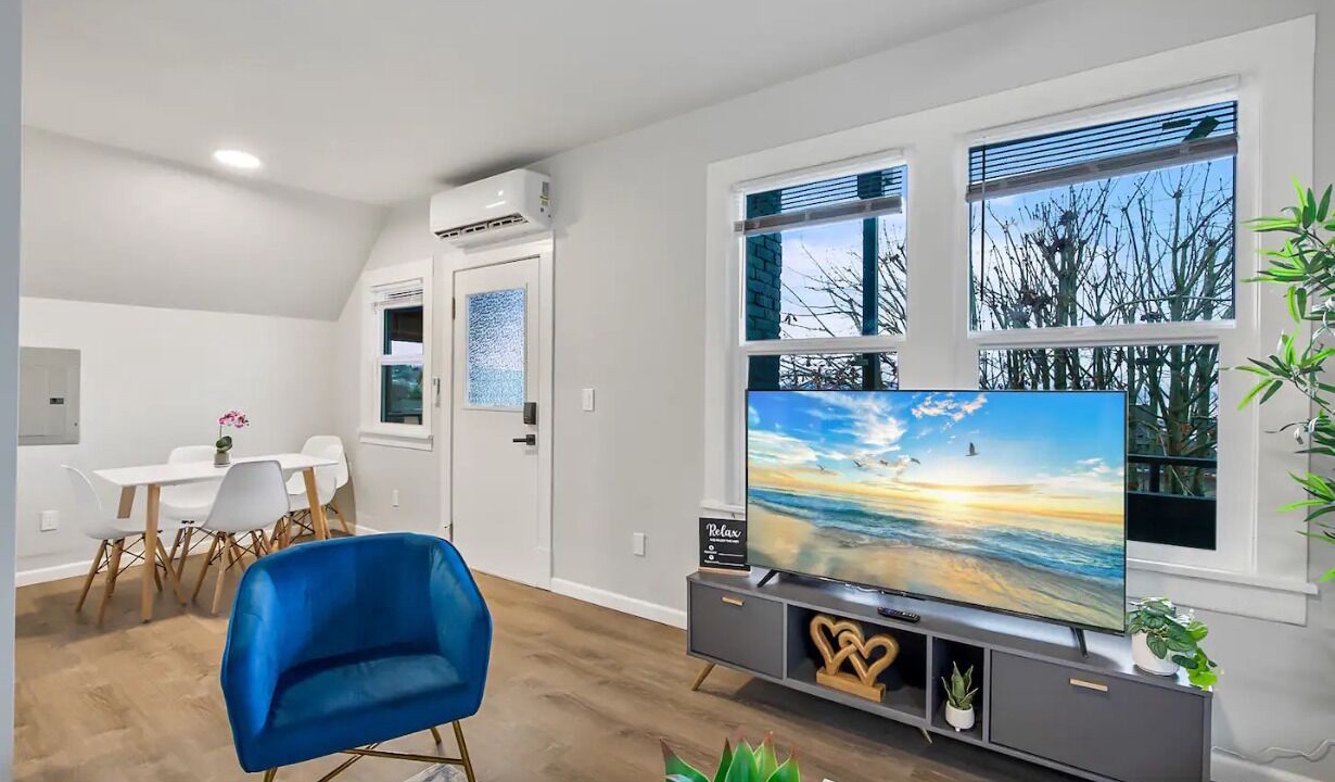 Photo of Bedroom in Everett