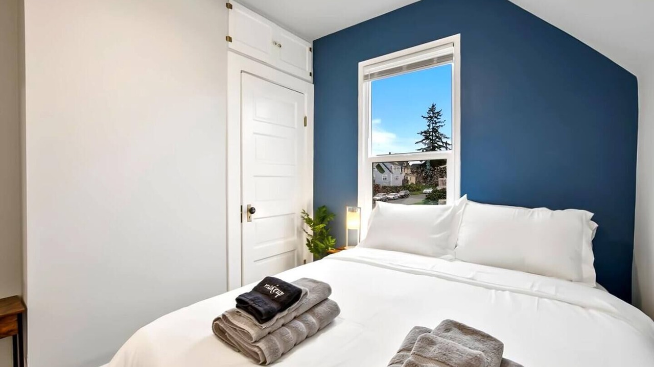 Photo of Others in Everett