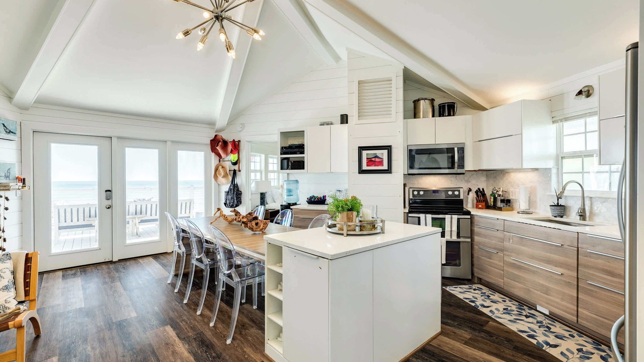 Photo of Kitchen in Surfside Beach